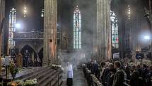 Slavnostní bohoslužba k 700. výročí narození císaře Karla IV. proběhla 14. května v katedrále sv. Víta v Praze. 