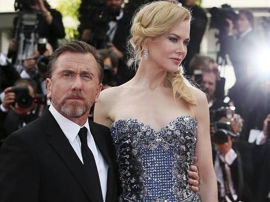 Ve francouzském letovisku Cannes dnes večer začal 67. ročník prestižního mezinárodního filmového festivalu. Na snímku Nicole Kidman a Tim Roth.