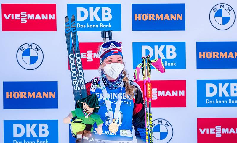 Česká biatlonistka na stupních vítězů