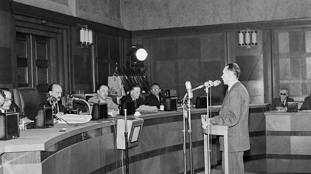 Před soudem. Výslech Záviše Kalandry proběhl počátkem června 1950.