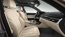 BMW M760Li xDrive.