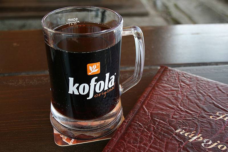 Nápoj Kofola vznikl v roce 1959 v Československu.