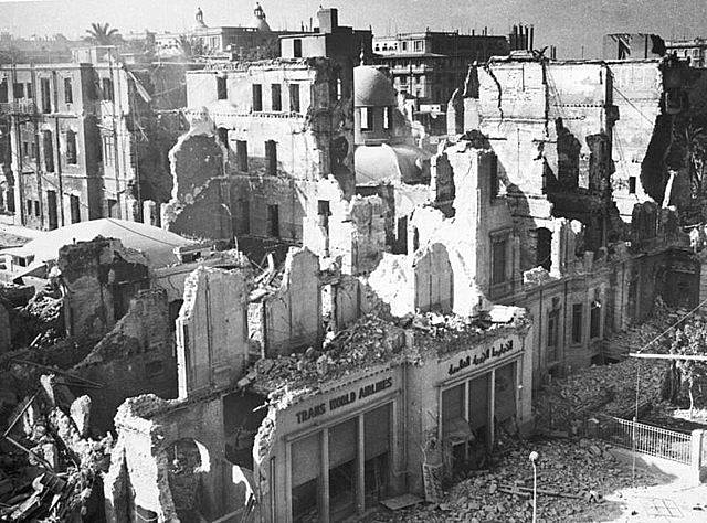 Velkému požáru Káhiry v lednu roku 1952 podlehlo na 750 budov