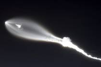 Neobvyklý předmět na obloze. Jednalo se o start rakety Falcon 9.