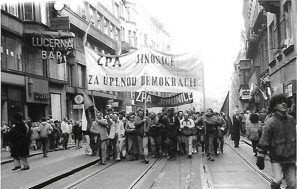 Snímek čtenáře zaslaný do fotosoutěže Náš Listopad 89