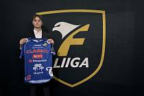 Florbalový reprezentant Adam Hemerka bude od nové sezony oblékat dres finského Classicu Tampere.