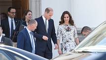 William a Kate před návštěvou koncentračního tábora