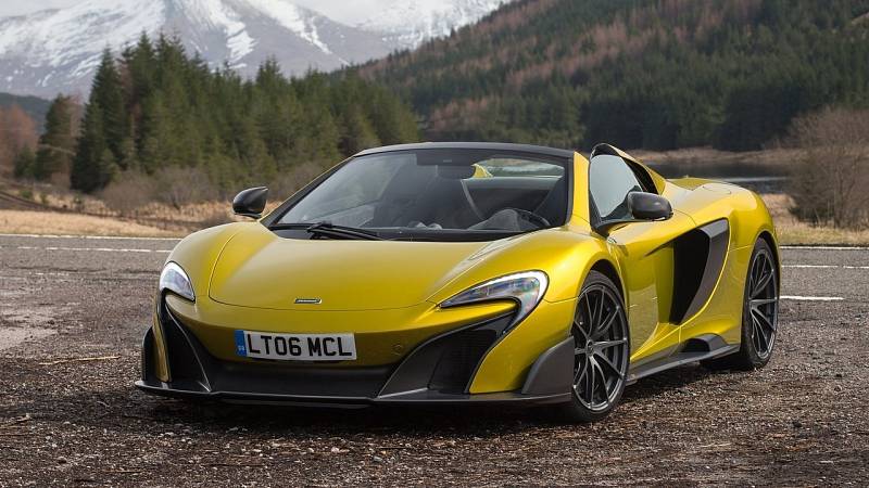 Na posledním, stále však prestižním místě, se umístil supersport McLaren 675LT.