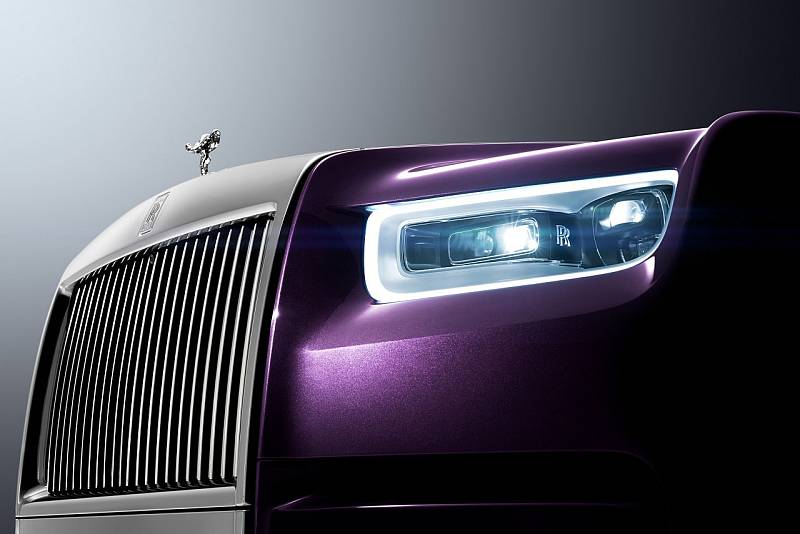 Rolls-Royce Phantom.