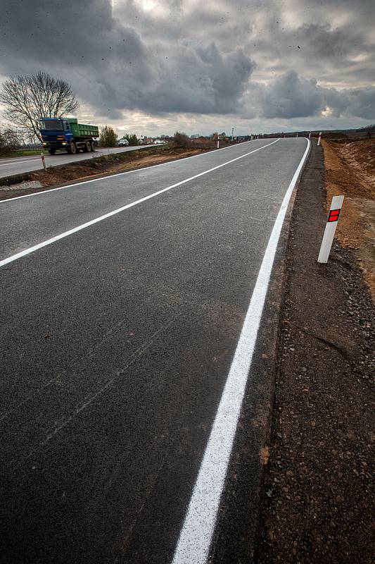Stavba dálnice D11 v úseku Hradec Králové - Jaroměř