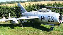 MIG 15. První proudové letadlo vyráběné v tehdejším Sovětském svazu ve velkých sériích. Za komunistické éry to byl zřejmě nejznámější „tryskáč“
