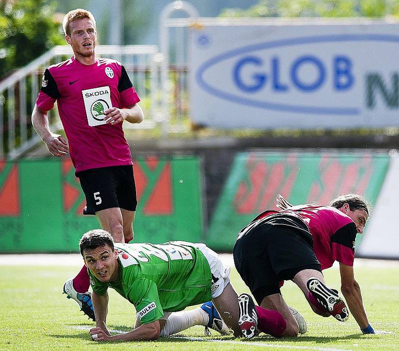 Bez gólu skončil v pondělí poslední zápas úvodního kola fotbalové první ligy v Jablonci. Domácí Baumit v něm remizoval s Mladou Boleslaví 0:0.