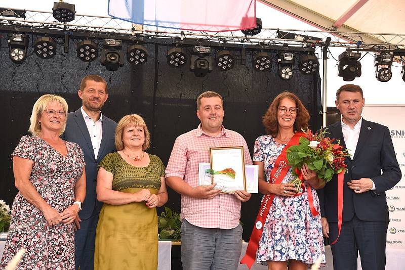 V Poniklé předali tituly Vesnice roku 2022 Libereckého kraje.