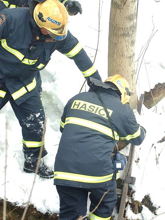 Úterní akce v Janově nad Nisou byla součinnostním cvičením hasičů.