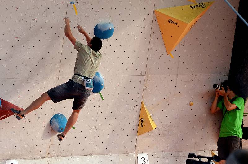 4. kolo Rock Point Český pohár v boulderingu se konal minulý víkend u jablonecké přehrady.