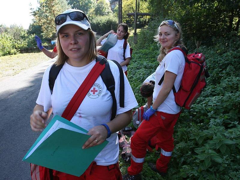 V litoměřické obci Mentaurov se od pátku 30. září do neděle 1. října kola 2. ročník Rescue Marathon. Děvčata z Chrudimi.