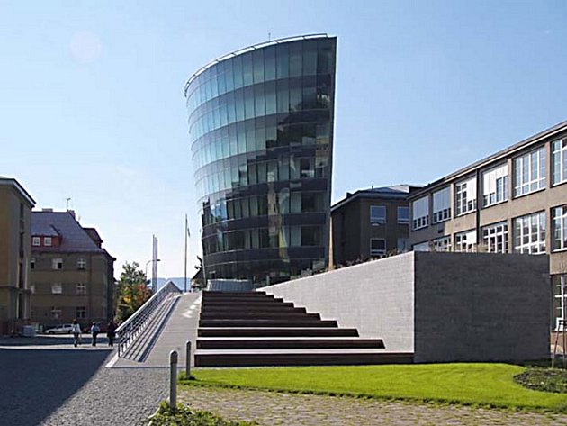 Technická univerzita Liberec - rektorát a informační centrum