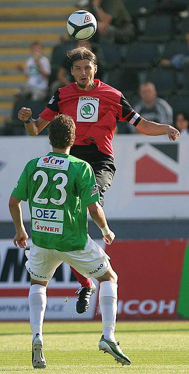 Bez gólu skončil v pondělí poslední zápas úvodního kola fotbalové první ligy v Jablonci. Domácí Baumit v něm remizoval s Mladou Boleslaví 0:0.