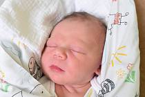 Radek Balatka Narodil se 17. října v jablonecké porodnici mamince Lucii Klecové z Jablonce nad Nisou. Vážil 3,445 kg a měřil 49 cm.