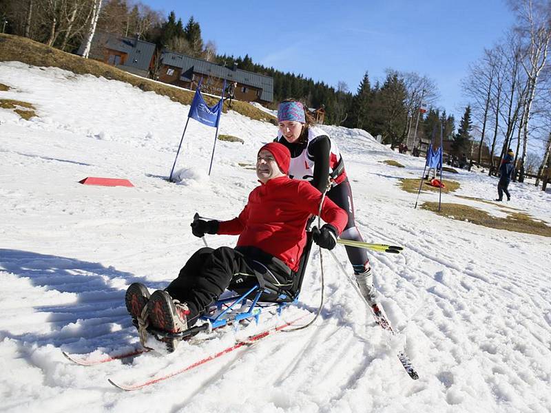 Handy kvadriatlon v Bedřichově v loňském roce. Pořádá jej Heřman Volf a Cesta za snem.