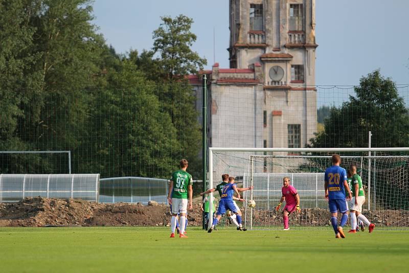 Po nevydařeném zápase MOL Cupu doma proti Varnsdorfu se musí hráči Hamrů rychle vzpamatovat a připravit se na sobotní duel proti Hlinsku. Začíná se v 10.15..