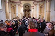 Letošní tradiční Koledování Na Poušti, tedy v kostelíku svatého Jana Nepomuckého v Železném Brodě, se letos neslo v duchu Finských koled.