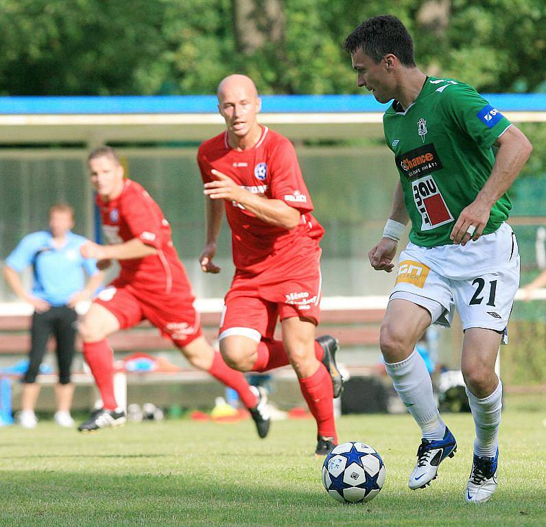 Jablonec si v generálce poradil a Varnsdorfem (v červeném) 5:0. Baumit čeká ve čtvrtek úvodní duel 2. předkola Evropské ligy.