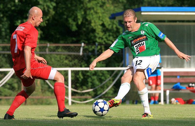 Jablonec si v generálce poradil a Varnsdorfem (v červeném) 5:0. Baumit čeká ve čtvrtek úvodní duel 2. předkola Evropské ligy.