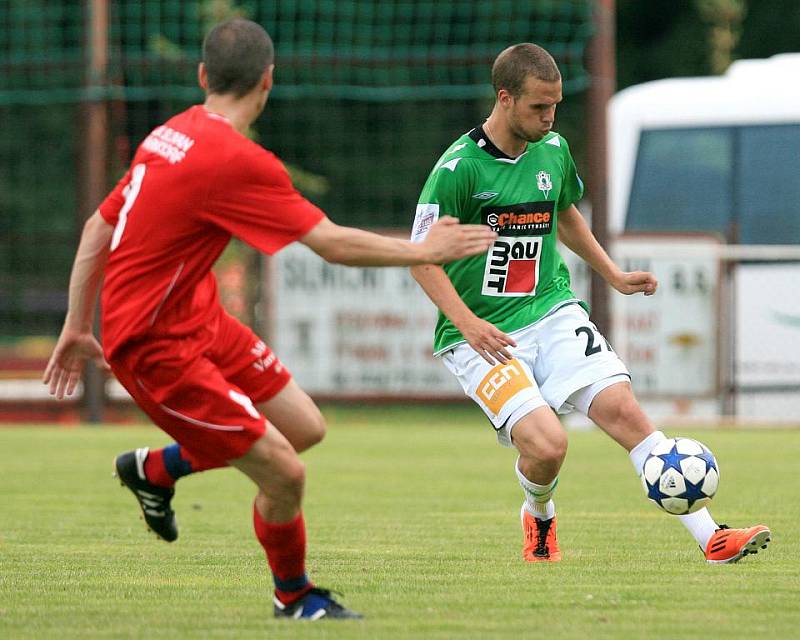 Jablonec si v generálce poradil a Varnsdorfem (v červeném) 5:0. Baumit čeká ve čtvrtek úvodní duel 2. předkola Evropské ligy.