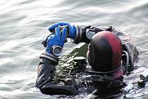 V jablonecké přehradě trénují potápěči Snakesubu. Jsou napojeni na Integrovanž záchranný systém a pomáhají při hledání utonulých nejen v Libereckém kraji ale i jinde v republice. Jsou to specialisté na extrémně hluboké ponory.