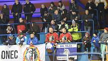 II. liga HC Vlci Jablonec - Stadion Vrchlabí 4:3. Vlci - modré dresy.