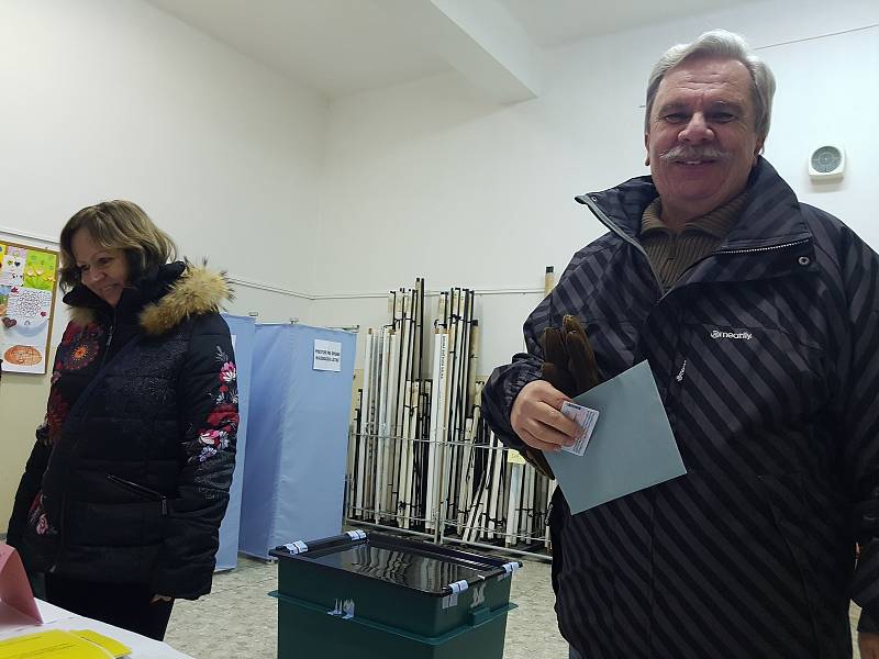 Prezidentské volby v okrsku č. 6, v budově Základní školy 5. května v Jablonci nad Nisou.