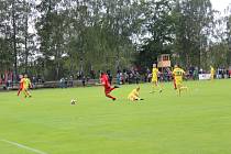 První a zároveň premiérový zápas domácích v divizi. FK Jiskra Mšeno - FK Čechie Výkáň 3:1 (1:0). V červených dresech FK Mšeno. Na zápas se přišlo podívat 150 diváků.