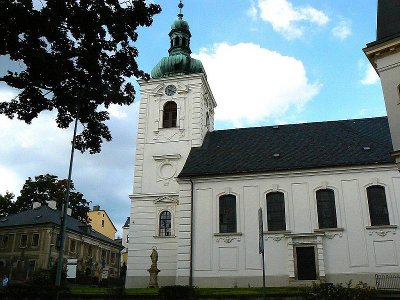 Bývalá fara u kostela svaté Anny, dříve i bydliště manželů Scheybalových.