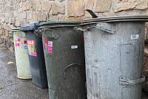 Potíže s neplatiči za svoz odpadu mají města napříč celou jižní Moravou. Kde je situace nejhorší?