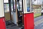 Liberecký Boveraclub společně s Dopravním podnikem měst Liberce a Jablonce nad Nisou, a.s. pro vás zprovoznil další historickou tramvaj, která nyní po zkouškách obdržela potřebný Průkaz způsobilosti drážního vozidla.