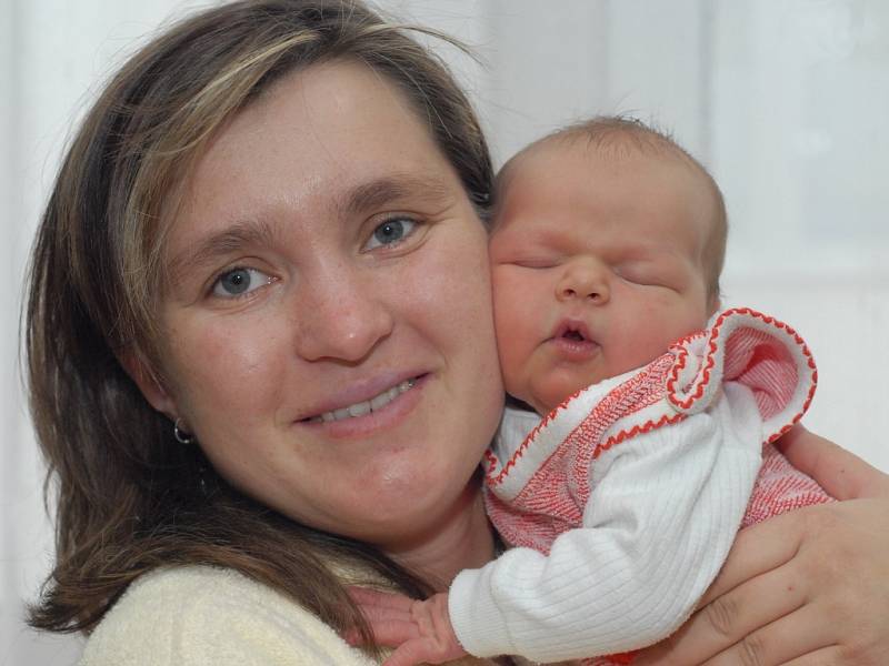 V jablonecké porodnici se narodila Tereza Drahotová. Na snímku je společně se svou maminkou Ilonou Gergelyovou.