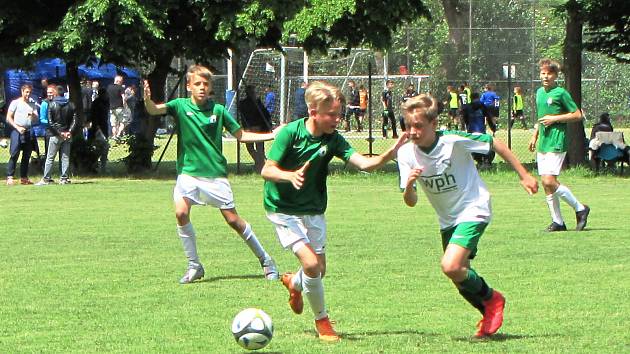 Jablonečtí fotbalisté předvedli silné konkurenci, že fotbal hrát umí.