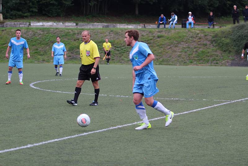 I. A třída: Desná - Rapid Liberec  3:2 (1:0). Desná - modré dresy.