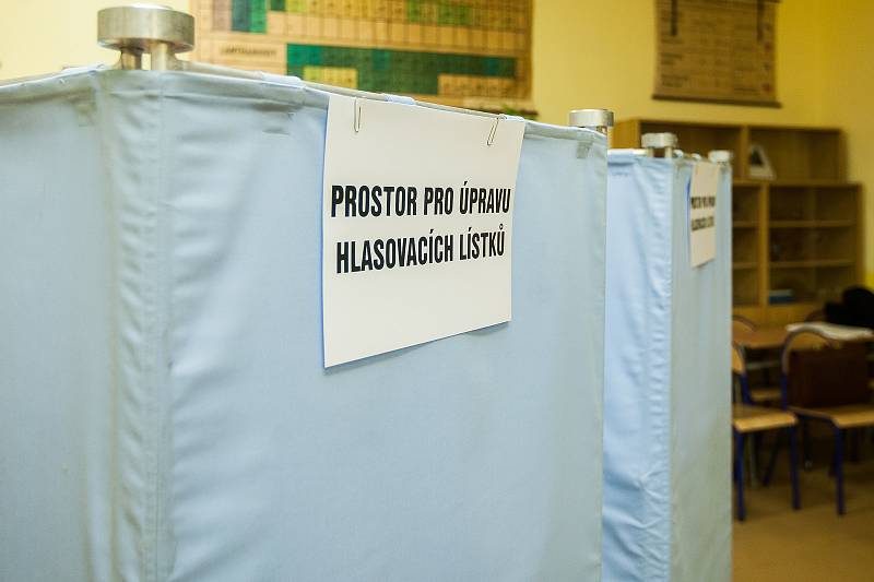 První den prvního kola volby prezidenta České republiky v Jablonci nad Nisou. Snímek je z 12. ledna.