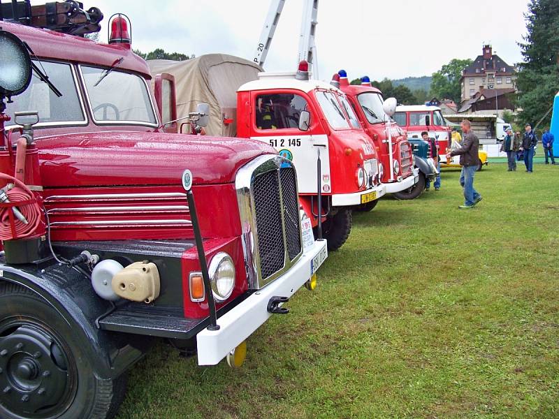 Veterán Show Huť 2014