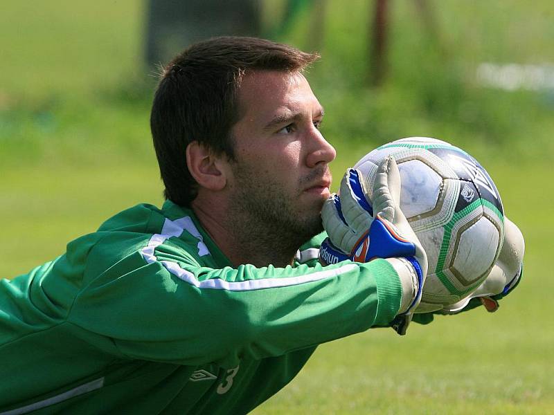 Baumit Jablonec získal na tři roky brankáře Jana Šebka z Chelsea.