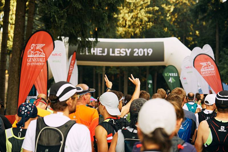 Letní Jizerská padesátka v okolí Bedřichova