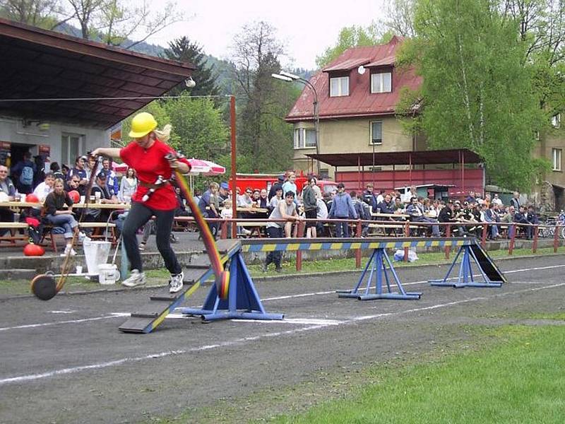 Sbor dobrovolných hasičů Velké Hamry. Soutěž v Hamrech.