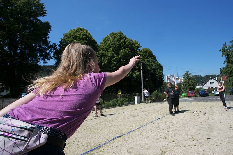 Pátý ročník Turnaje amatérů v pétanque v Železném Brodě