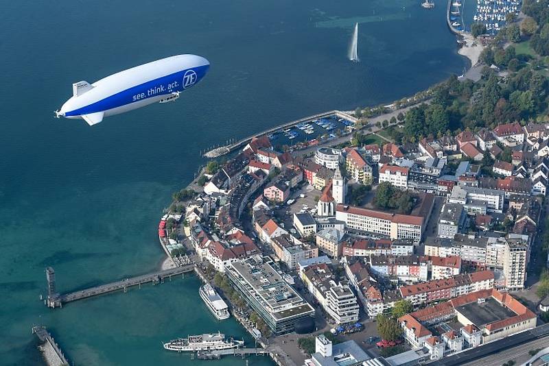 Tahle přiletí do Jablonce. Zeppelin New Technology (NT) je jednou z největších provozuschopných vzducholodí na světě.