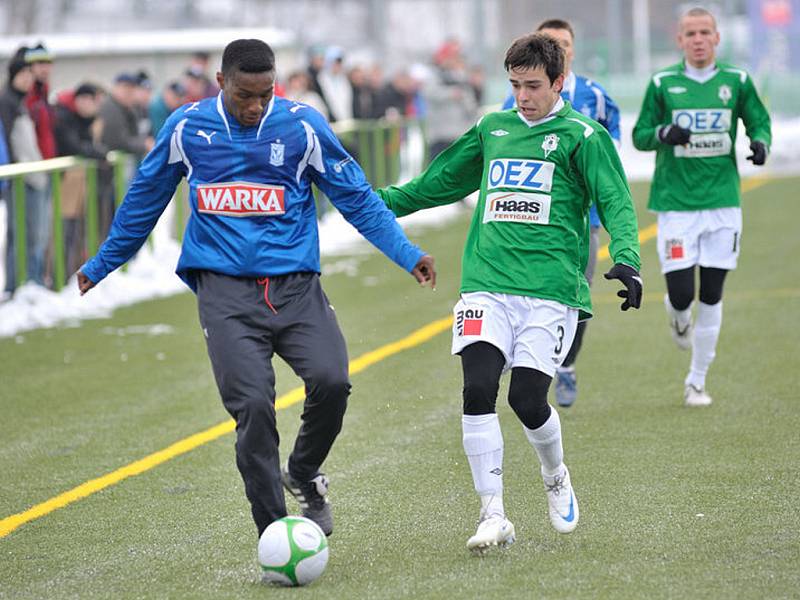 V dalším přípravném utkání přivítal prvoligový FK BAUMIT Jablonec na svém umělém trávníku ve Mšeně vedoucí prvoligové družstva polské ligy a účastníka jarních bojů Poháru UEFA KKS Lech Poznaň. V bojovném utkání  zvítězili domácí 2:1 po poločase 0:0. 