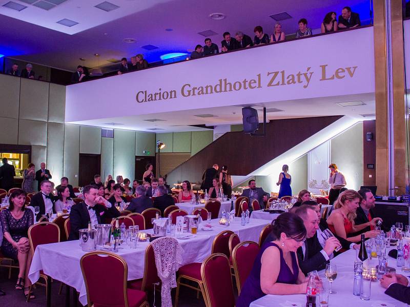 V pátek 3. března se v Clarion Grandhotelu Zlatý Lev Liberec uskutečnil 12. benefiční ples hejtmana. Celým slavnostním večerem slovem provázel Alexander Hemala, k tanci a poslechu zahrál Big‘O‘Band Marka Ottla.