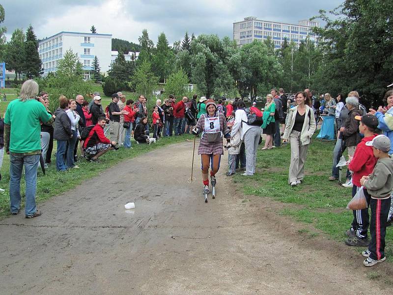 11. ročník závodu Prasoloppet se konal u jablonecké přehrady v sobotu odpoledne. Na tří kilometrovou trať okolo první přehrady vyrazil rekordní počet 61 borců. Nejrychleji si počínal obhájce loňského titulu Honza Hásek s časem 17 minut.