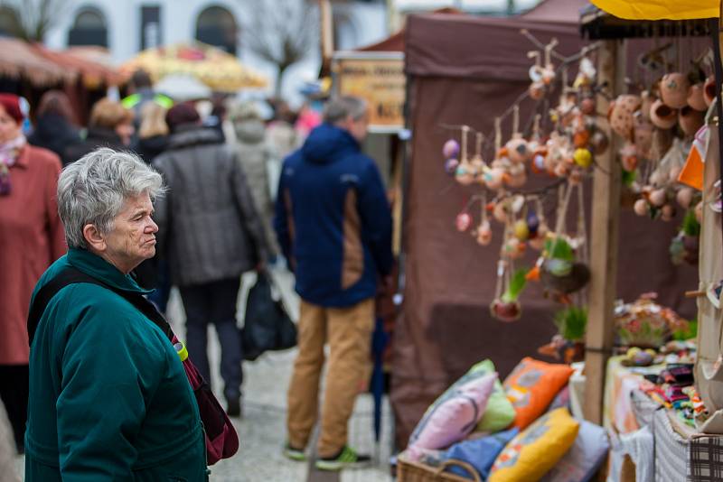 Velikonoční trhy v Jablonci nad Nisou nabízí tradiční pochoutky, originální dekorace i bohatý doprovodný program.